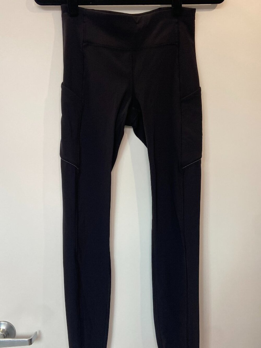 lululemon Speed Up Tight Full-On Luxtreme 28" Black Size 4